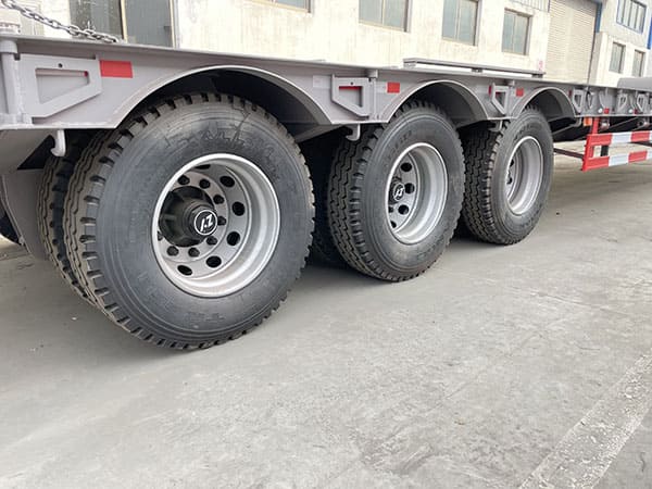 lowbed trailer tire